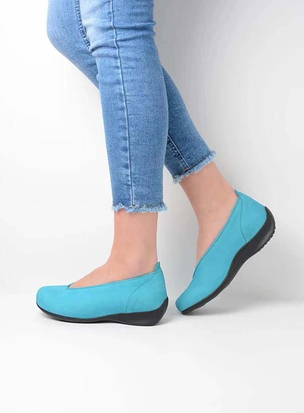 wolky instappers 00359 ballet 11760 turquoise nubuck detail