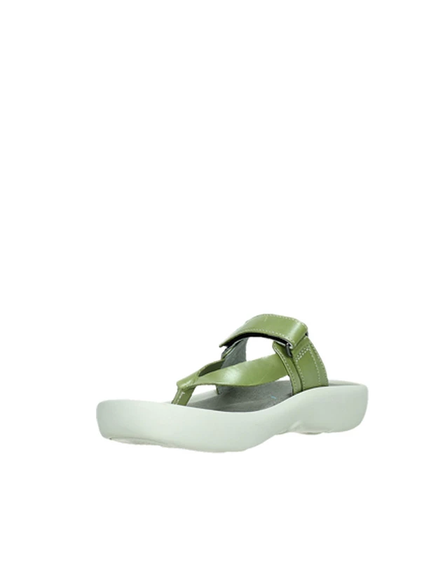 wolky slippers 00821 peace 87700 groen leer front