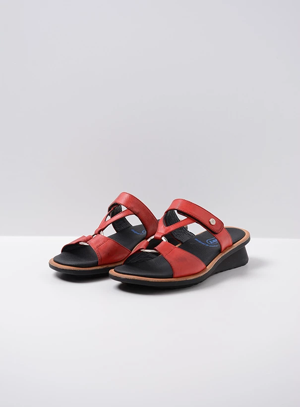 wolky slippers 03307 isa 21500 rood leer front