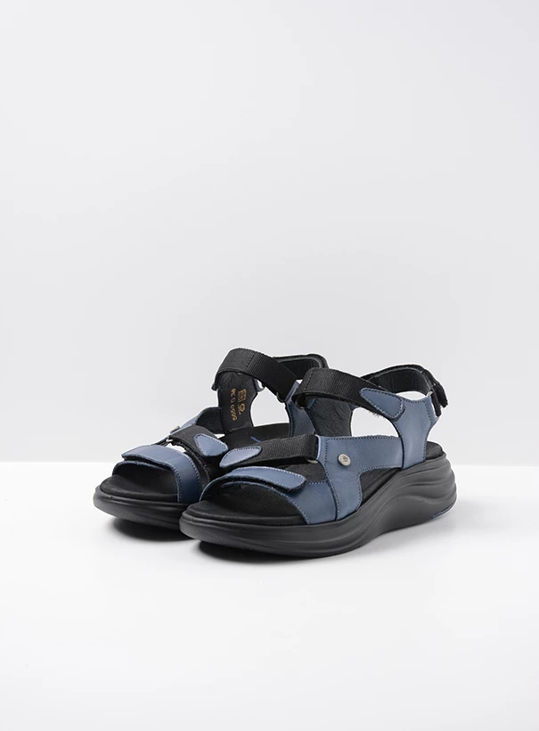 wolky sandalen 05650 cirro 30840 jeans leer front